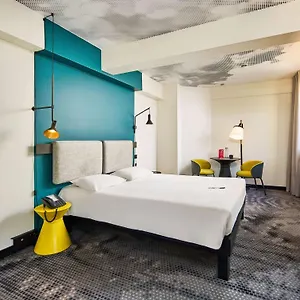 Ibis Wenceslas Square 3*, Прага Чехия