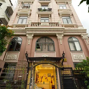 Maison Royale , Хошимин Вьетнам